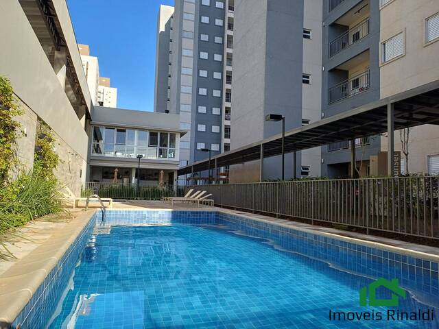 #25 - Apartamento para Venda em Londrina - PR