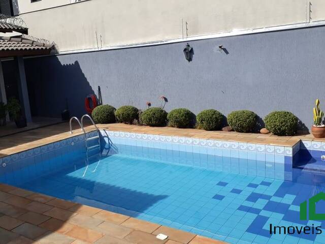 #75 - Casa para Venda em Londrina - PR - 3