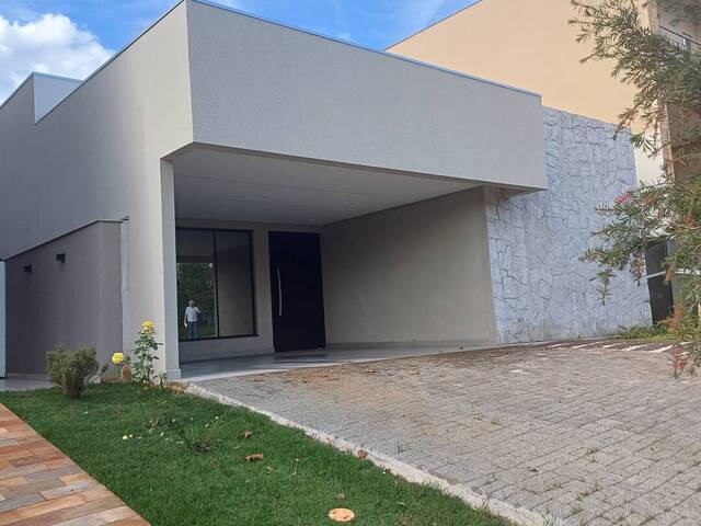 #80 - Casa para Venda em Londrina - PR - 1