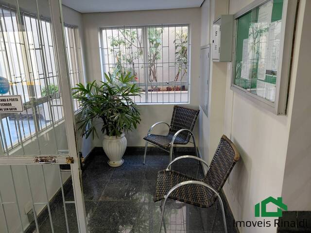 #111 - Apartamento para Venda em Londrina - PR - 2